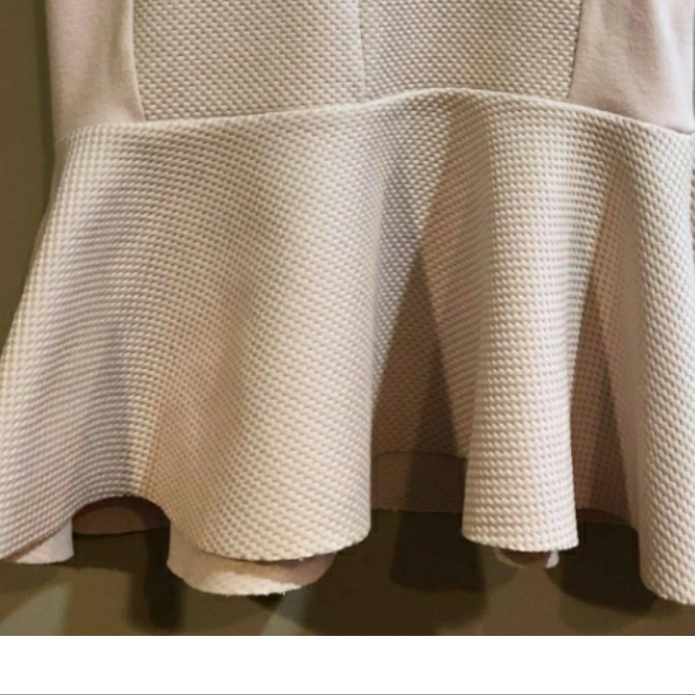 H&M Peplum Style Top - Picture 5 of 9